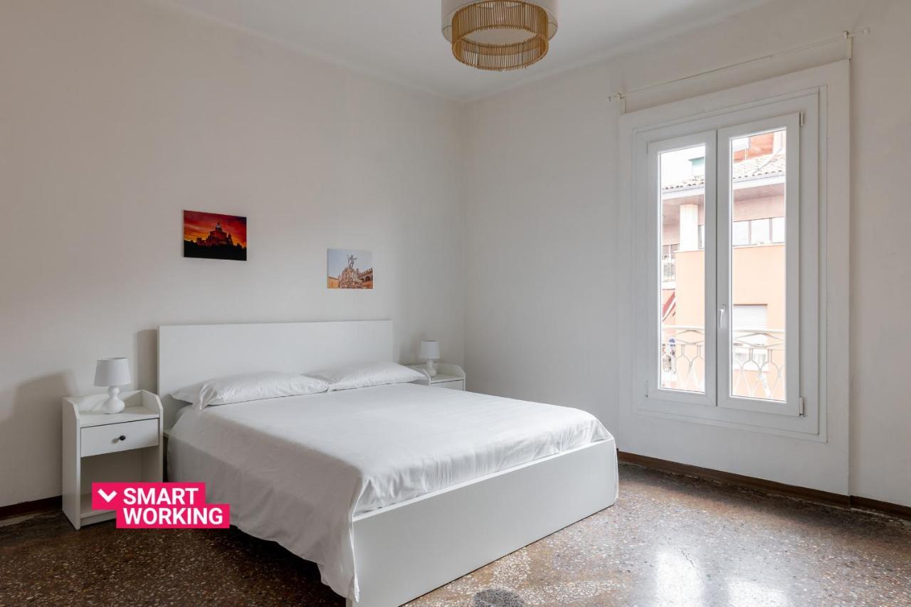 Alessandrini Apartment Alla Finestrella By Wonderful Italy Болонья Екстер'єр фото
